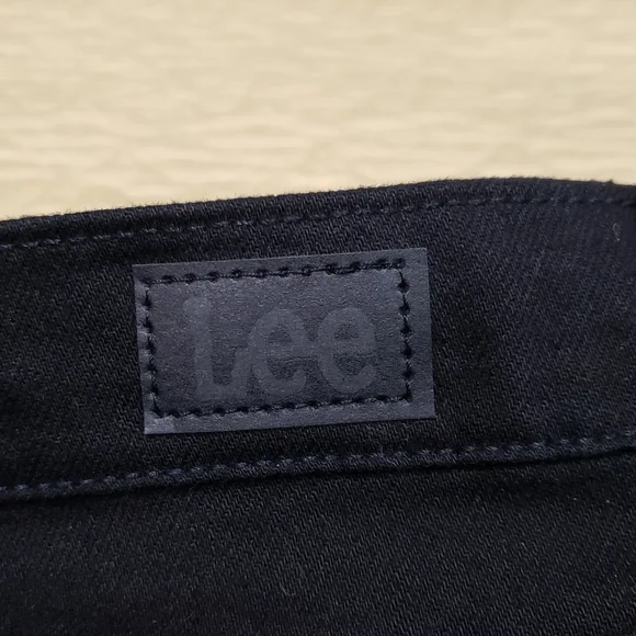 Women's Lee Relaxed Fit Black Jeans Size 18 - Picture 7 of 8